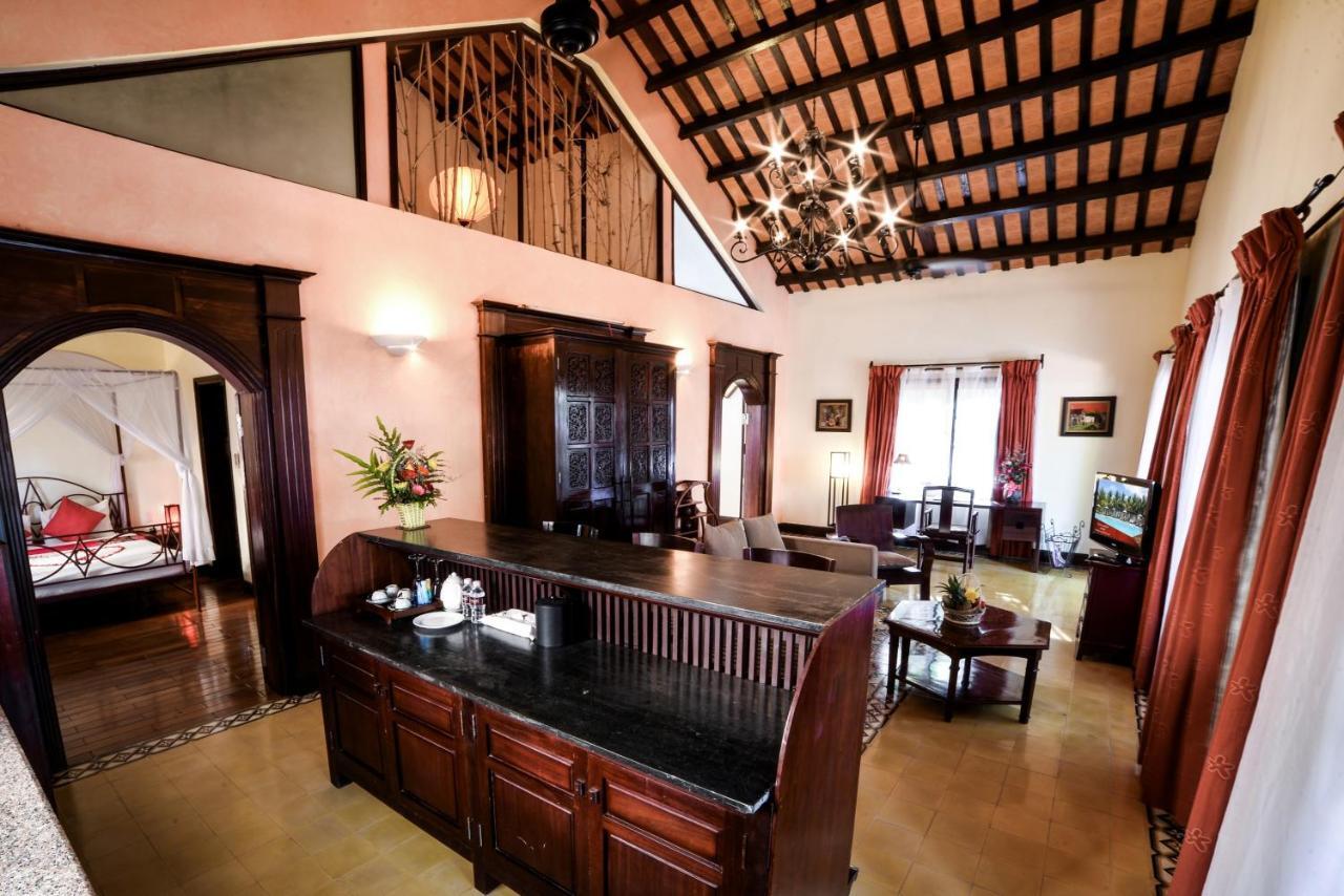 Le Belhamy Beach Resort&Spa, Hoi An An Bàn Exterior foto